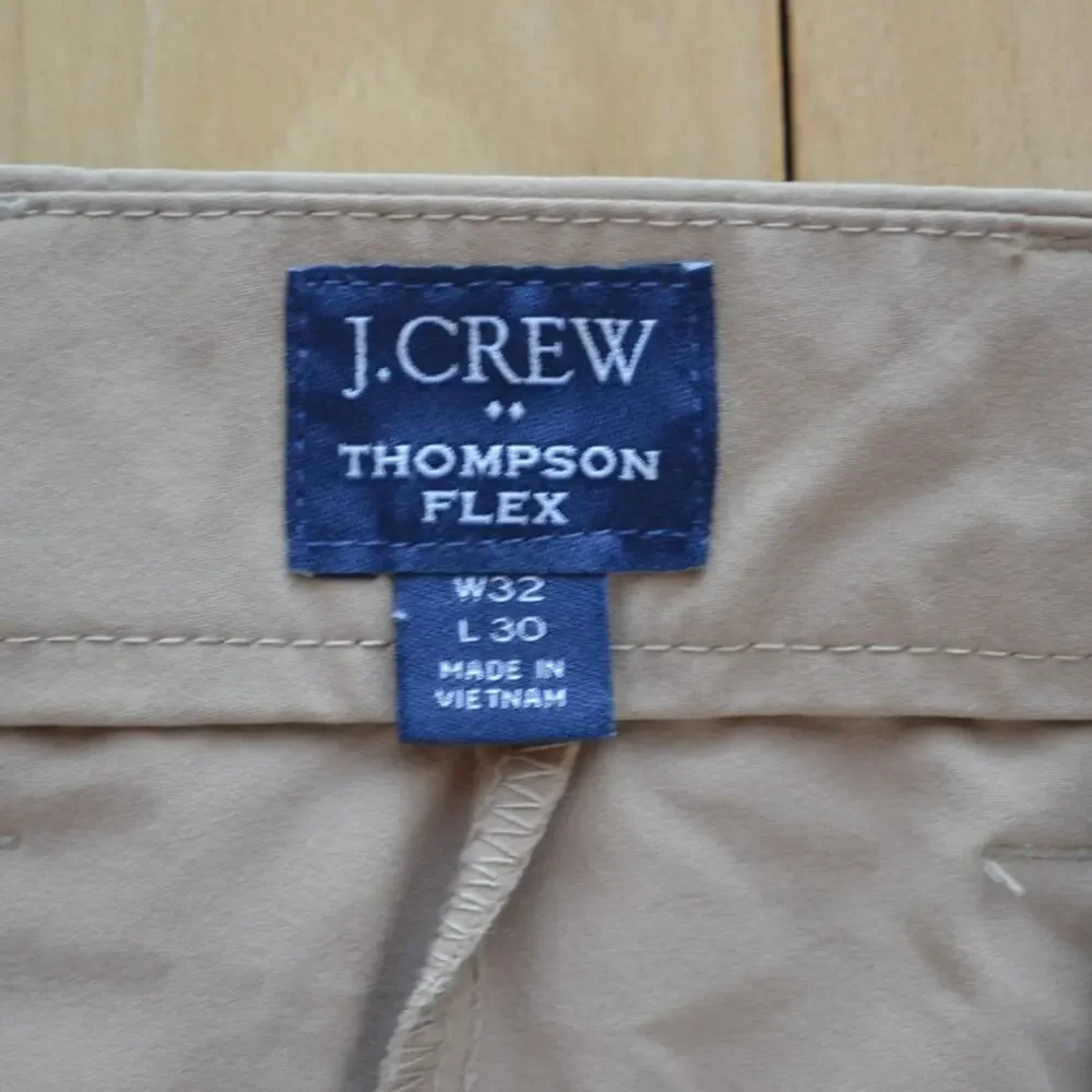 J Crew Khaki Chino Pants Thompson Flex Size 32x30 Tan
